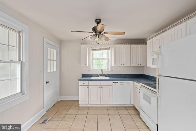 311 COLONIAL AVE, Fredericksburg, VA 22405