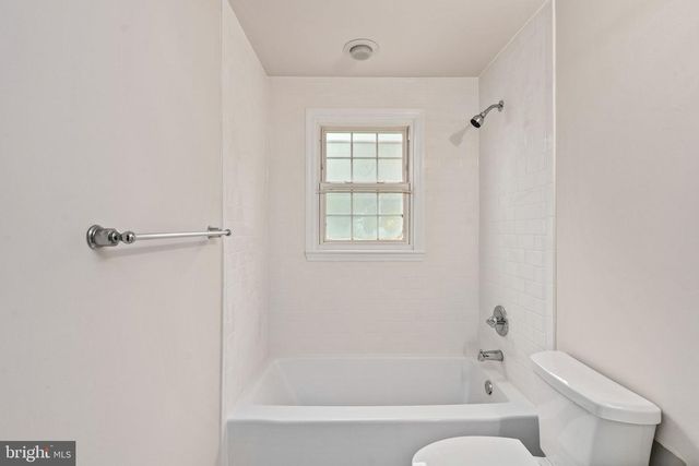 311 COLONIAL AVE, Fredericksburg, VA 22405