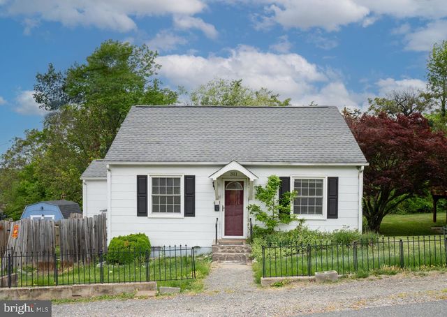 311 COLONIAL AVE, Fredericksburg, VA 22405