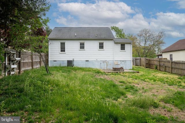 311 COLONIAL AVE, Fredericksburg, VA 22405