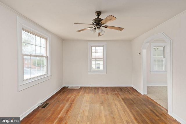 311 COLONIAL AVE, Fredericksburg, VA 22405