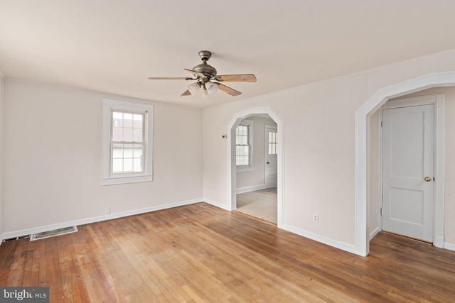 311 COLONIAL AVE, Fredericksburg, VA 22405