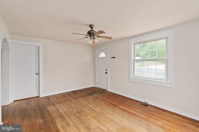 311 COLONIAL AVE, Fredericksburg, VA 22405