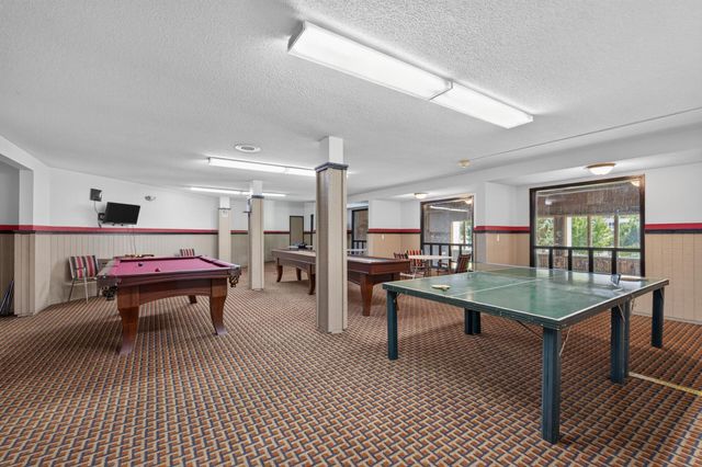 132 Demont Avenue E 232, Little Canada, MN 55117