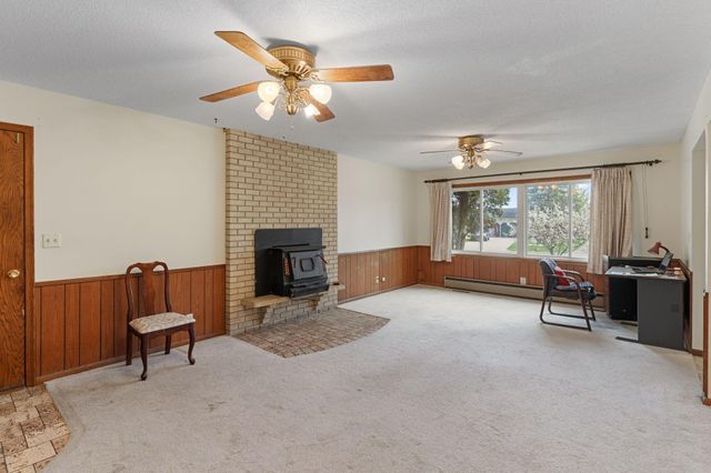9908 Oxborough Road, Bloomington, MN 55437
