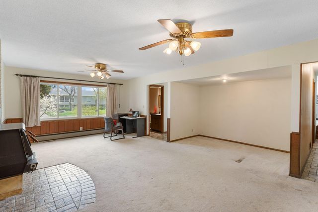 9908 Oxborough Road, Bloomington, MN 55437