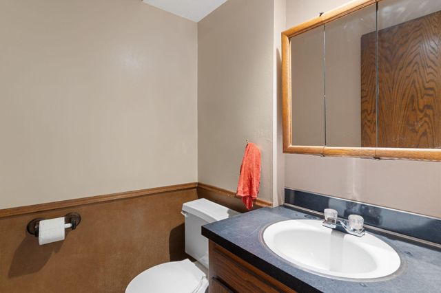 9908 Oxborough Road, Bloomington, MN 55437