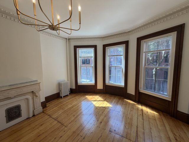 43 Milford St 2FL, Boston, MA 02118