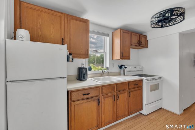 99 Warner Street, Hamden, CT 06514