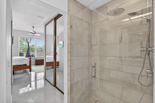 1245 Owl Pointe Circle, West Palm Beach, FL 33409