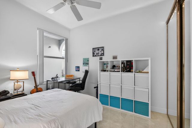 1245 Owl Pointe Circle, West Palm Beach, FL 33409