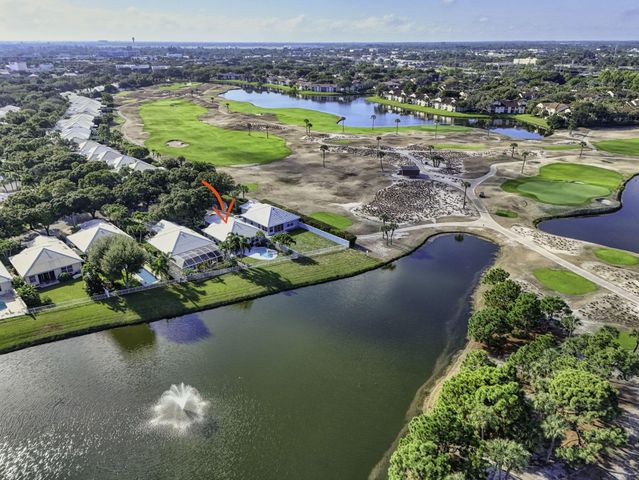 1245 Owl Pointe Circle, West Palm Beach, FL 33409