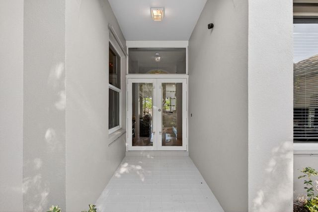 1245 Owl Pointe Circle, West Palm Beach, FL 33409