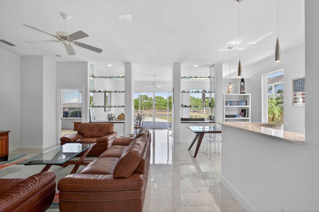 1245 Owl Pointe Circle, West Palm Beach, FL 33409