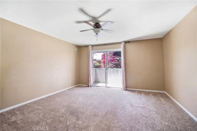 19251 Oxnard Street, Tarzana, CA 91356