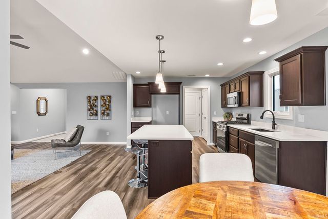 15554 Brimwillow Drive, Huntertown, IN 46748