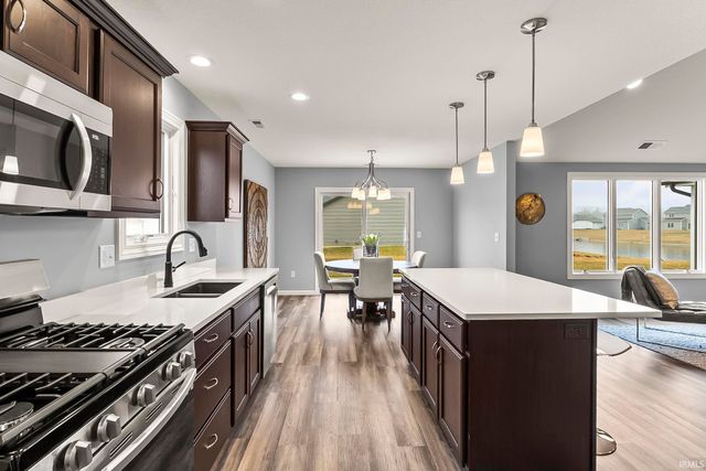 15554 Brimwillow Drive, Huntertown, IN 46748