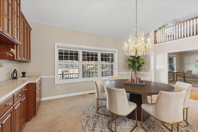 45 E California Avenue, Columbus, OH 43202