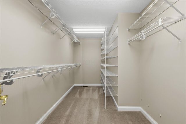 45 E California Avenue, Columbus, OH 43202