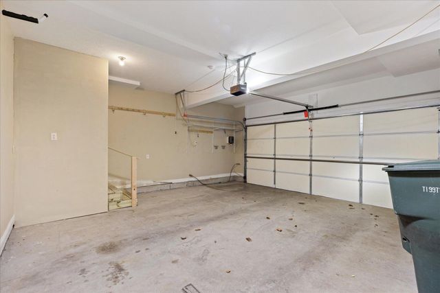 45 E California Avenue, Columbus, OH 43202