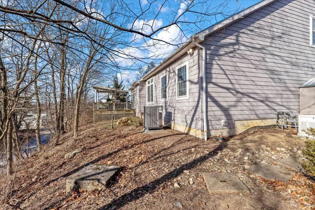 45 E California Avenue, Columbus, OH 43202