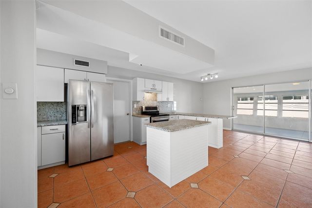 5056 42ND STREET S, St Petersburg, FL 33711