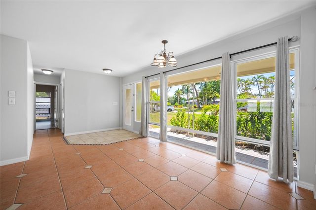 5056 42ND STREET S, St Petersburg, FL 33711