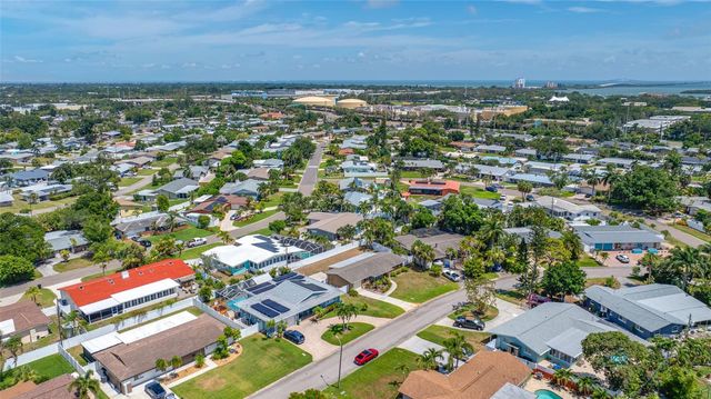 5056 42ND STREET S, St Petersburg, FL 33711