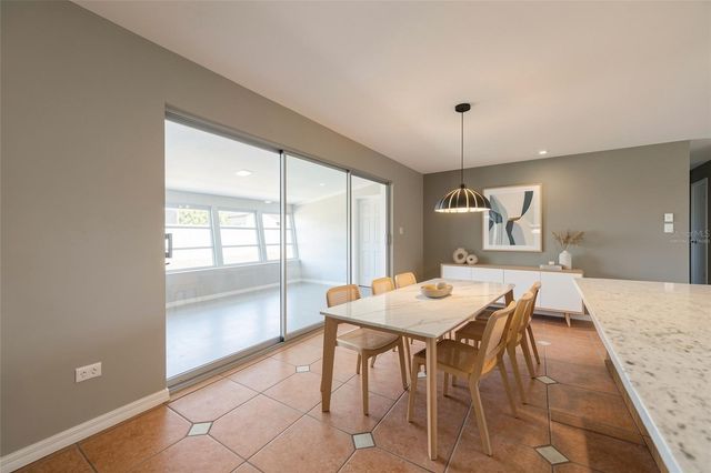 5056 42ND STREET S, St Petersburg, FL 33711