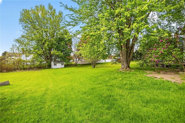 4 Skelby-Moor Lane, Perinton, NY 14450