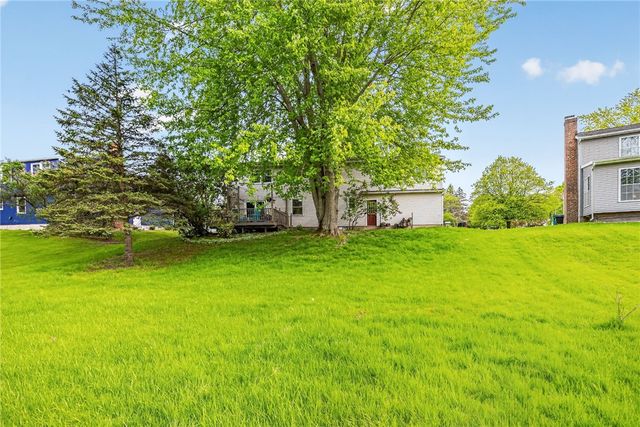 4 Skelby-Moor Lane, Perinton, NY 14450