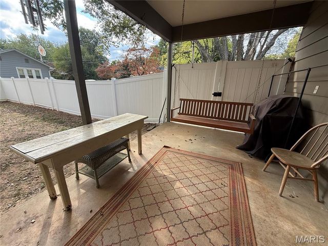 218 Taylor Ave, Farmington, MO 63640