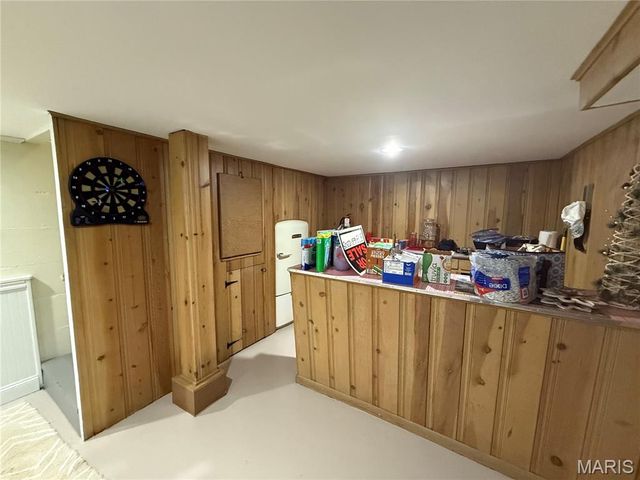 218 Taylor Ave, Farmington, MO 63640