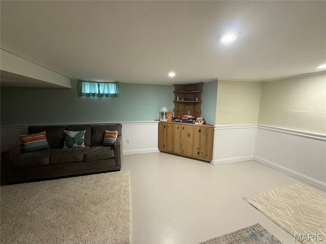 218 Taylor Ave, Farmington, MO 63640