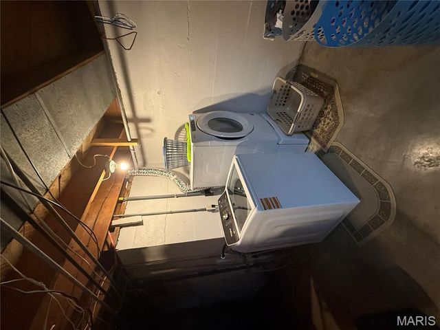 218 Taylor Ave, Farmington, MO 63640