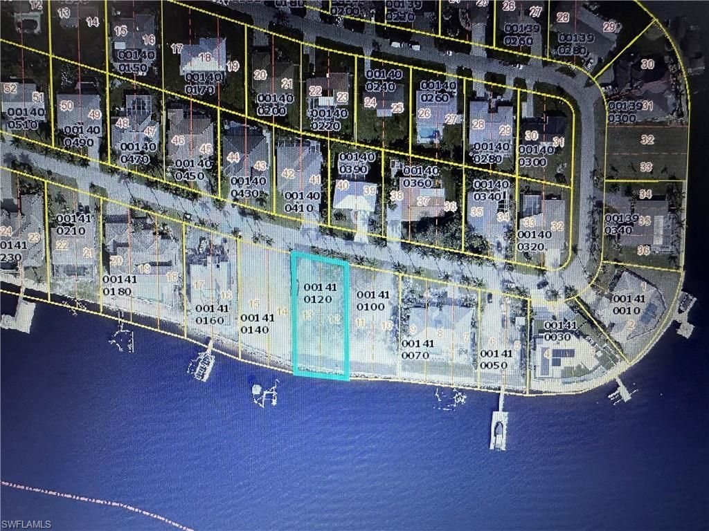 648 Coral DR, CAPE CORAL, FL 33904 — photo 4
