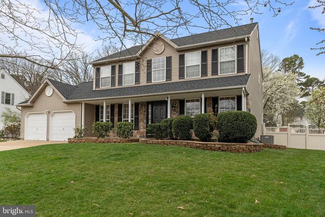 72 LARKSPUR CIR, Sicklerville, NJ 08081