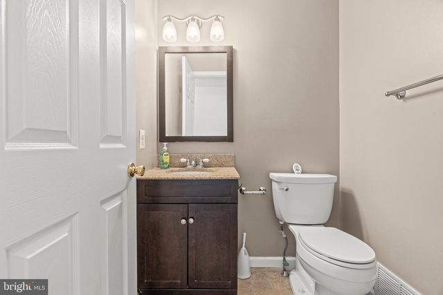 72 LARKSPUR CIR, Sicklerville, NJ 08081
