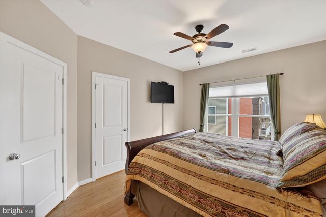 814 3RD ST SE, Washington, DC 20003