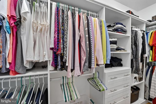 814 3RD ST SE, Washington, DC 20003