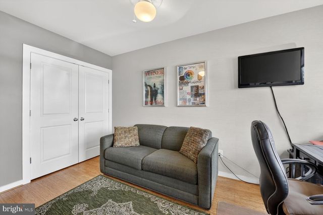 814 3RD ST SE, Washington, DC 20003