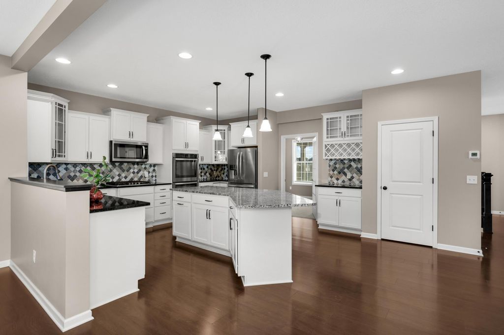 1535 138th Street E, Rosemount, MN 55068