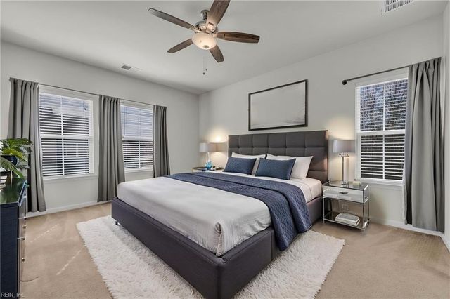 647 Muddy Creek RD, Chesapeake, VA 23324