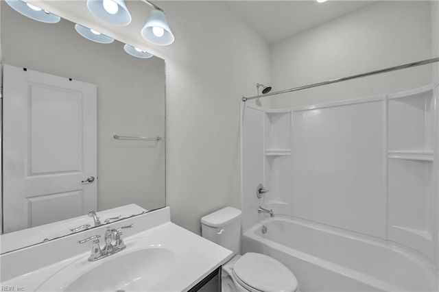 647 Muddy Creek RD, Chesapeake, VA 23324