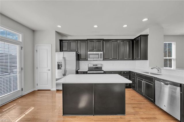 647 Muddy Creek RD, Chesapeake, VA 23324