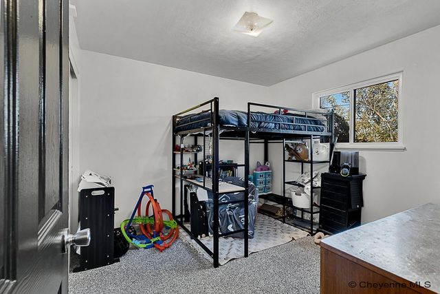 4745 WINDMILL RD, Cheyenne, WY 82009