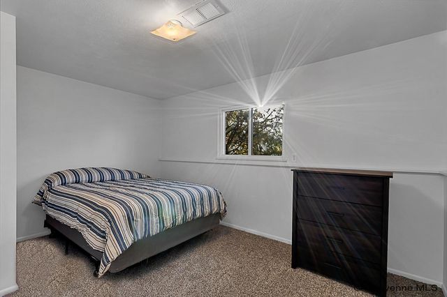 4745 WINDMILL RD, Cheyenne, WY 82009