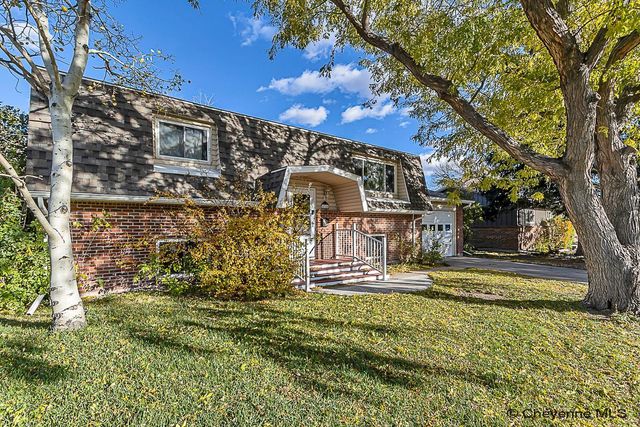 4745 WINDMILL RD, Cheyenne, WY 82009