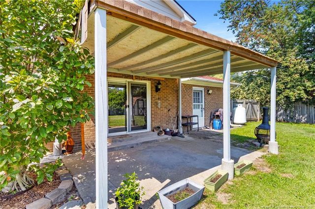 6870 Beaver Stone Drive, Fayetteville, NC 28314