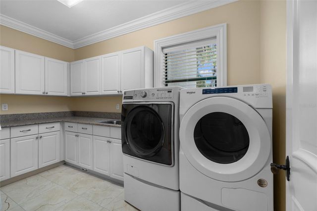 3409 SE 17TH COURT, Ocala, FL 34471